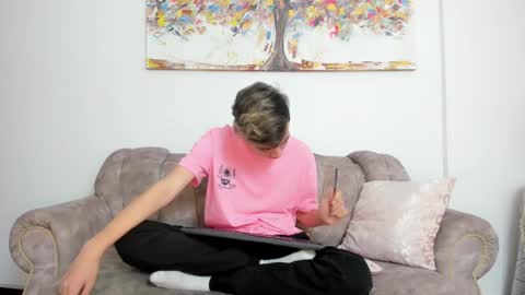 bunny online show from March 4, 3:26 pm