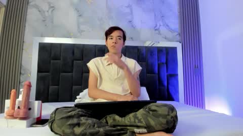 bunny online show from September 25, 12:42 pm