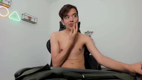 bunny online show from December 1, 12:21 pm