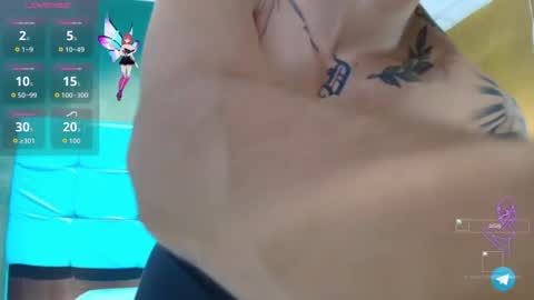 Snapshot of bunny_petit chatting on September 18, 10:17 am Buny  online show from September 18, 10:17 am