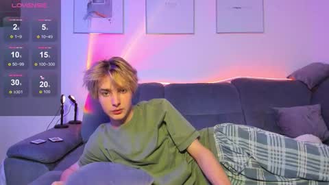 BunnyBlush online show from March 15, 8:42 am