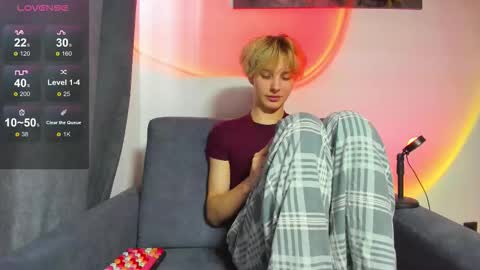 BunnyBlush online show from March 18, 8:06 am