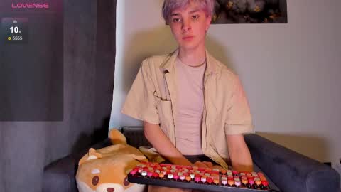 BunnyBlush online show from April 22, 8:06 am