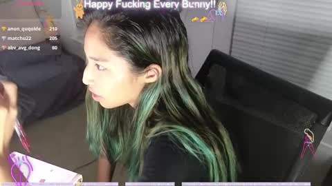 Tokki  bunny  online show from December 3, 5:09 am