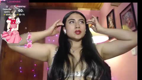 Snapshot of bunnyemilyr0s33 chatting on December 4, 5:44 pm bunnyEmilyR0s33 online show from December 4, 5:44 pm