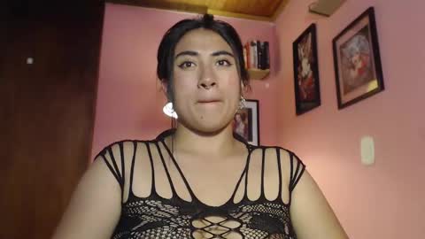 Snapshot of bunnyemilyr0s33 chatting on January 23, 9:50 pm bunnyEmilyR0s33 online show from January 23, 9:50 pm