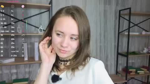 Lizy online show from April 22, 8:21 pm