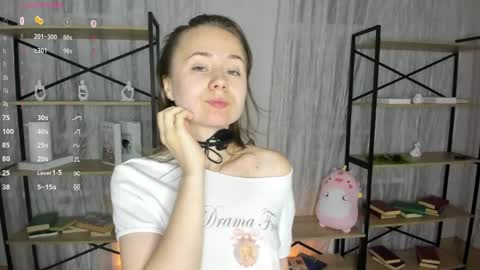 Snapshot of bunnyvice chatting on June 7, 7:39 pm Lizy online show from June 7, 7:39 pm