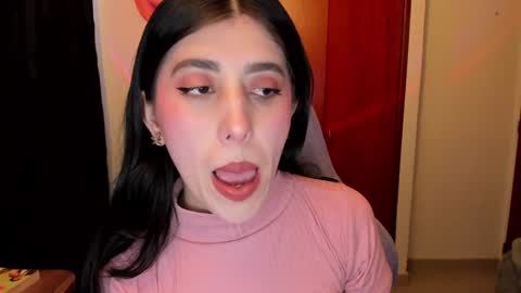 Jess online show from December 22, 8:47 pm