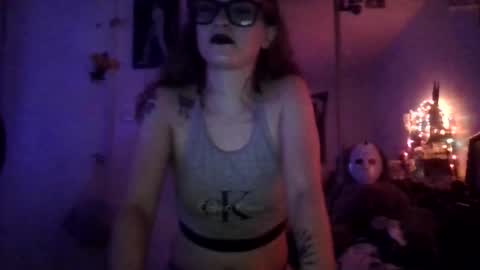BUNNYAMORE online show from November 6, 4:57 am