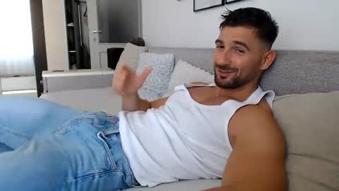 Snapshot of bunzdanny chatting on June 20, 3:59 pm BunzDanny online show from June 20, 3:59 pm