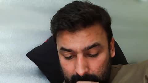 Hairy Arabian online show from December 14, 12:43 pm