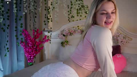 Jessica online show from October 16, 3:24 pm