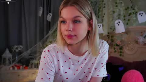 Jessica online show from October 27, 1:59 pm