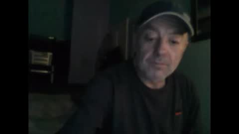 burnleyguy1977 online show from March 26, 5:02 am