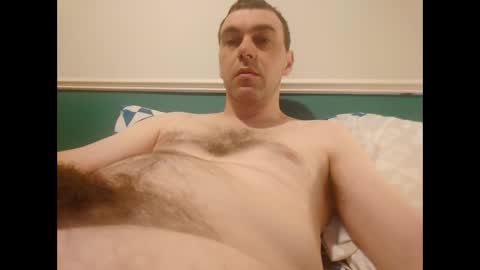 Snapshot of burtz909 chatting on January 19, 1:12 pm burtz909 online show from January 19, 1:12 pm