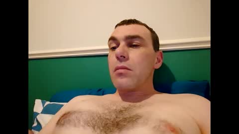 Snapshot of burtz909 chatting on November 6, 2:07 pm burtz909 online show from November 6, 2:07 pm