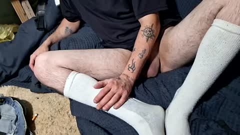 Snapshot of buster18hymen chatting on September 18, 4:36 am Buster18Hymen online show from September 18, 4:36 am