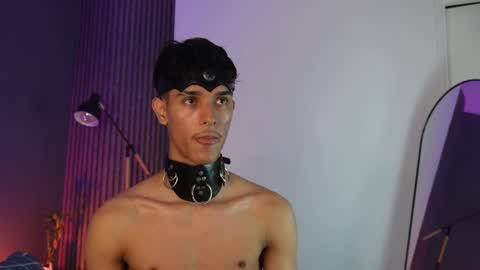 Buster independent model online show from March 9, 7:12 am