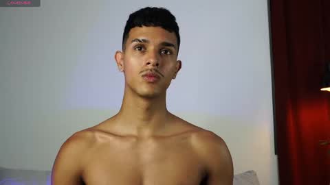 Buster independent model online show from March 7, 12:40 am