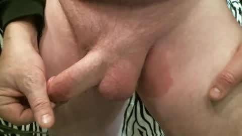 Snapshot of bustinfree chatting on November 9, 9:02 pm bustinfree online show from November 9, 9:02 pm