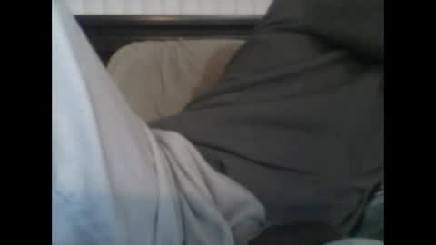 Snapshot of busturgutzgd11 chatting on February 1, 2:26 am Busturgutzgd1 online show from February 1, 2:26 am