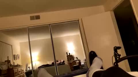 busty_2008 online show from February 17, 5:15 am