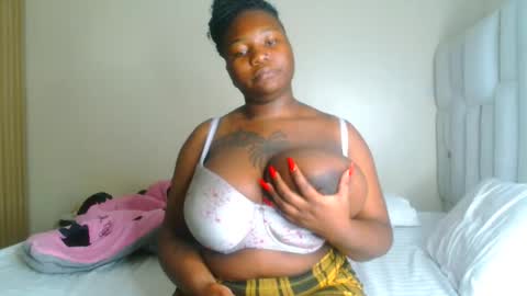 busty_mellons69 online show from April 12, 4:34 pm