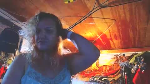 Snapshot of bustybabie9 chatting on September 21, 5:03 pm BustyBabie9 online show from September 21, 5:03 pm