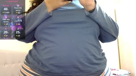 Emma online show from January 30, 2:47 pm