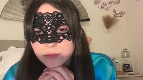 busy_bee69 online show from February 7, 6:17 am