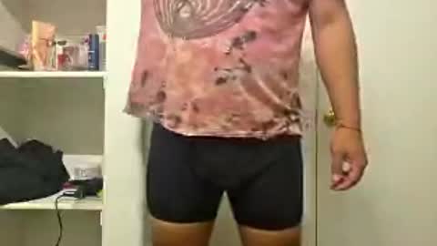 Snapshot of buttdude23 chatting on July 19, 8:01 pm buttdude23 online show from July 19, 8:01 pm