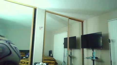 Snapshot of butter_pecanxoxo chatting on October 3, 4:09 am butter_pecanxoxo online show from October 3, 4:09 am