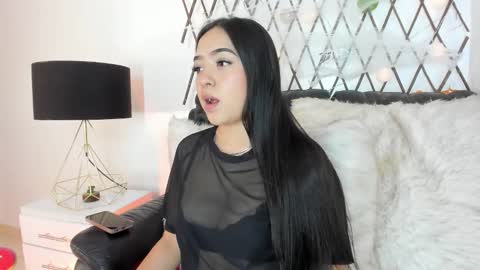 Snapshot of buttercup_li_ chatting on October 29, 7:26 pm zafiro online show from October 29, 7:26 pm