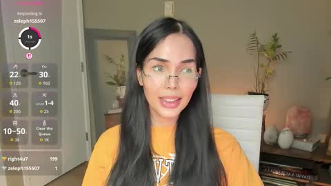 mamamoblue online show from February 5, 8:13 pm