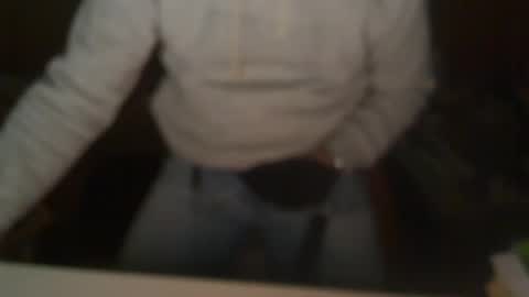 Buttlover2233 online show from December 3, 12:29 am