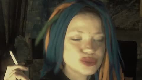 Snapshot of butytoy chatting on December 8, 7:05 am butytoy online show from December 8, 7:05 am