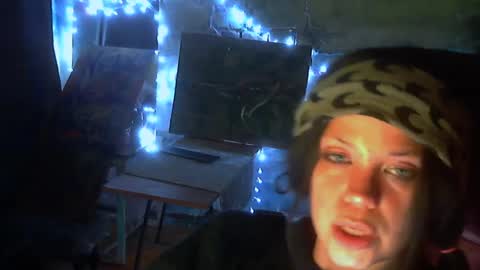 Snapshot of butytoy chatting on February 8, 2:36 am butytoy online show from February 8, 2:36 am