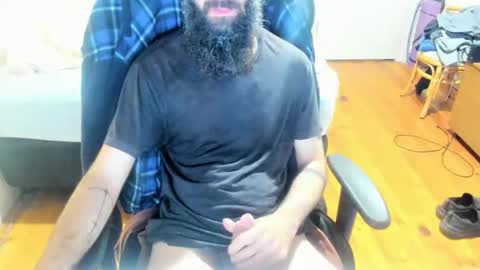 Snapshot of buzzcrash1 chatting on February 11, 12:10 pm Buzz online show from February 11, 12:10 pm