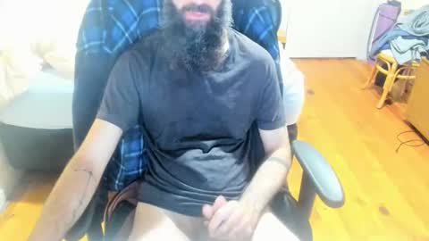 Snapshot of buzzcrash1 chatting on March 22, 12:08 pm Buzz online show from March 22, 12:08 pm