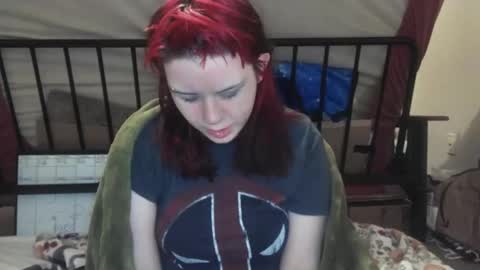 Snapshot of bvnny420 chatting on December 5, 12:00 pm River online show from December 5, 12:00 pm