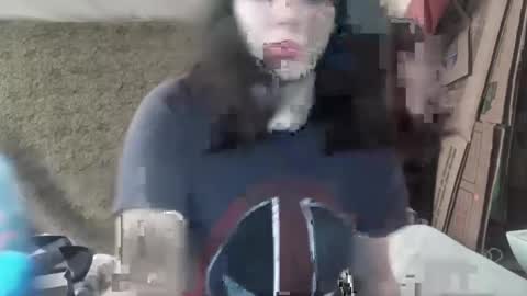 Snapshot of bvnny420 chatting on December 8, 7:00 pm River online show from December 8, 7:00 pm