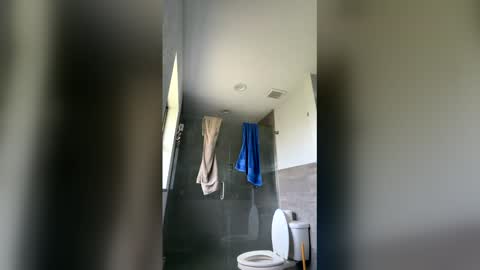 bwcforyoutosucknow online show from March 8, 6:34 pm