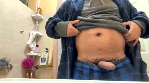 Snapshot of bxbomber2012 chatting on March 9, 7:05 pm bxbomber2012 online show from March 9, 7:05 pm