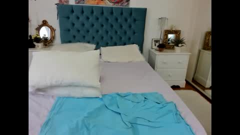 Snapshot of byastorm chatting on February 22, 7:12 am ByaStorm online show from February 22, 7:12 am