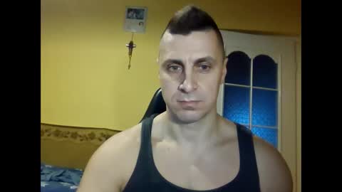 bzykacz1988 online show from December 17, 2:23 pm