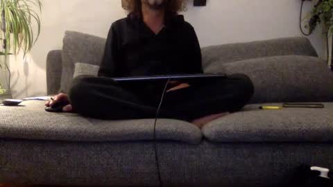 c0rnelius online show from October 30, 8:31 pm