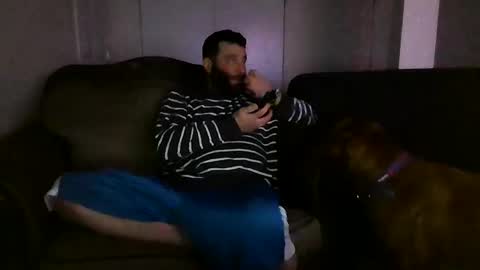 c2cmee online show from December 7, 2:31 am