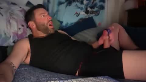 c2cmee online show from April 2, 3:53 pm