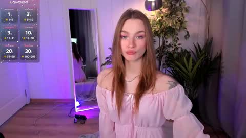 Polly online show from February 22, 9:35 pm